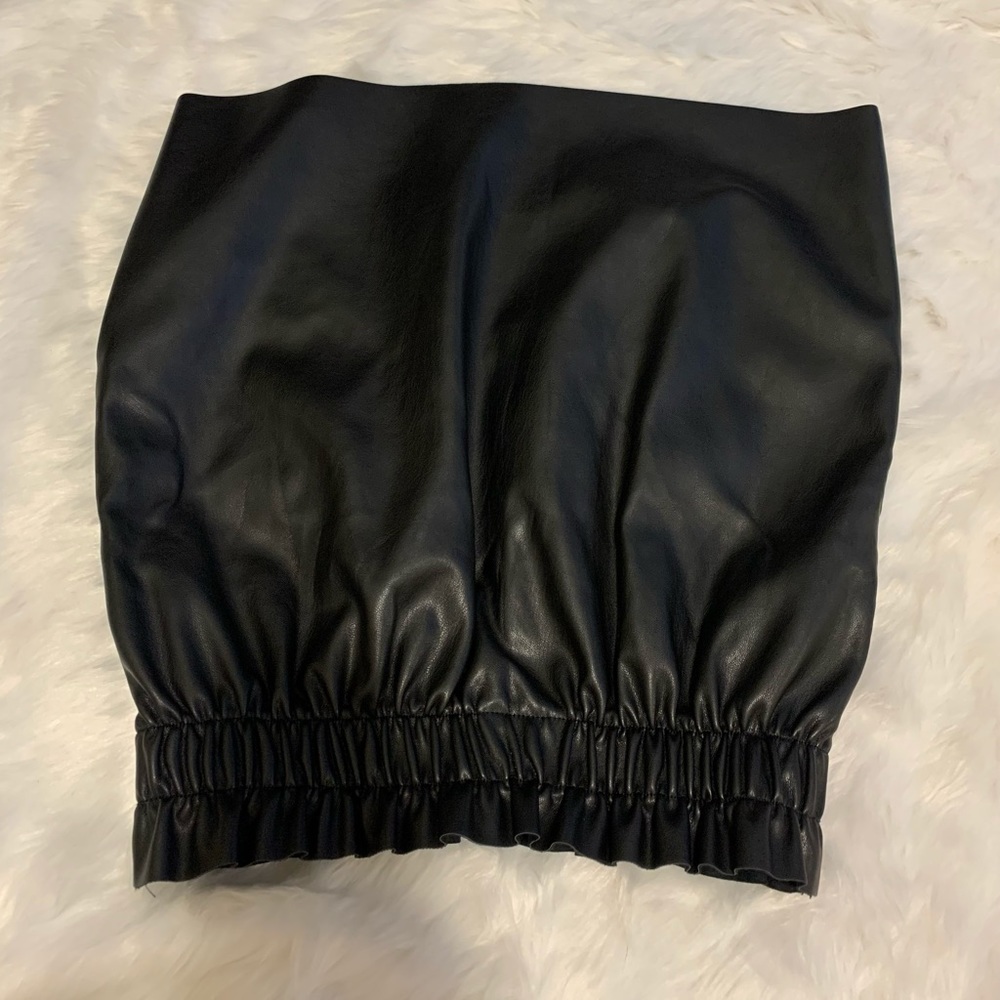 H&M - Picture 2 of 3